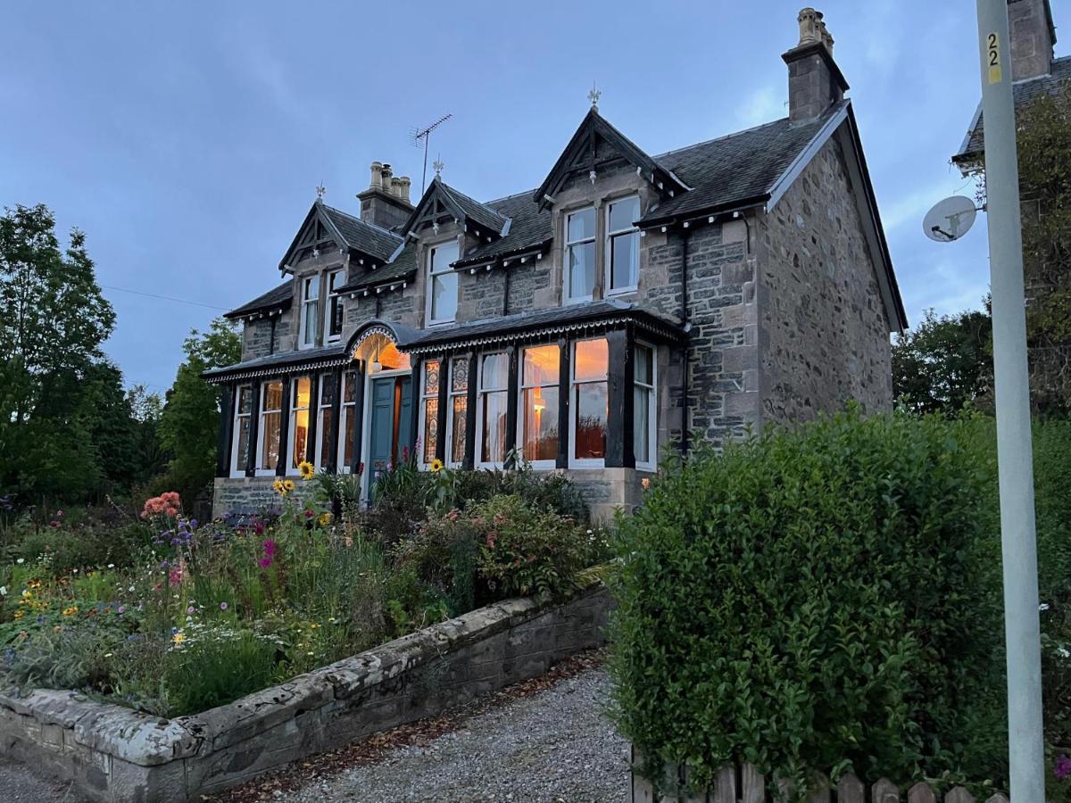 Brooklynn Guest House Grantown-on-Spey Екстер'єр фото